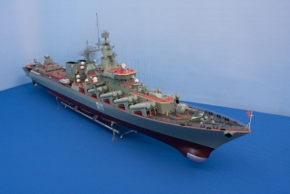 VARYAG ,Slava-class guided missile cruiser 1983