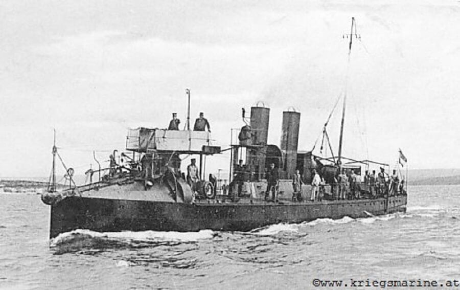 S.M.Tb-01 torpedoboat